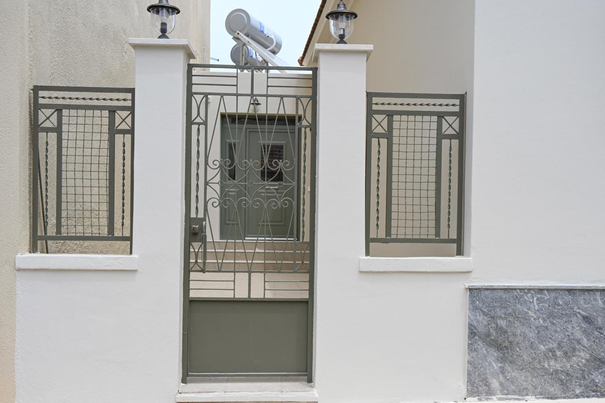Vivis Hub Aparthotel Argostoli  Buitenkant foto
